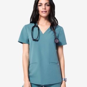 Figs Hydrogreen Casma - like new!